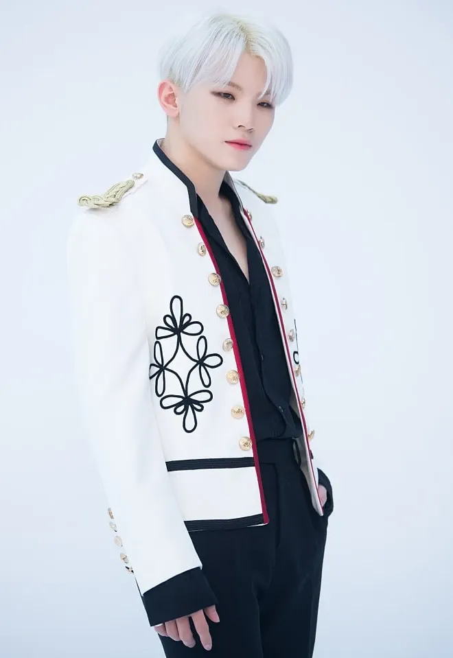 Latest photo of Woozi (SEVENTEEN)