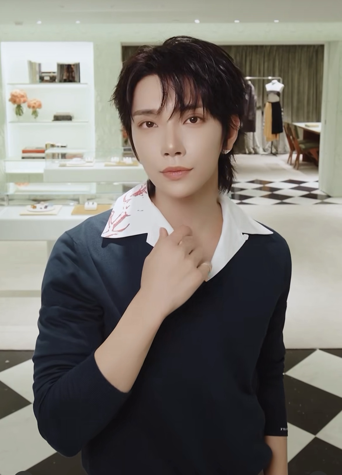 Recent activity shot of Joshua (SEVENTEEN)