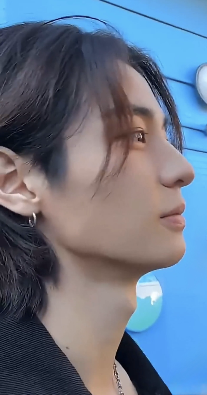 Behind-the-scenes cut of Leehan (BOYNEXTDOOR)