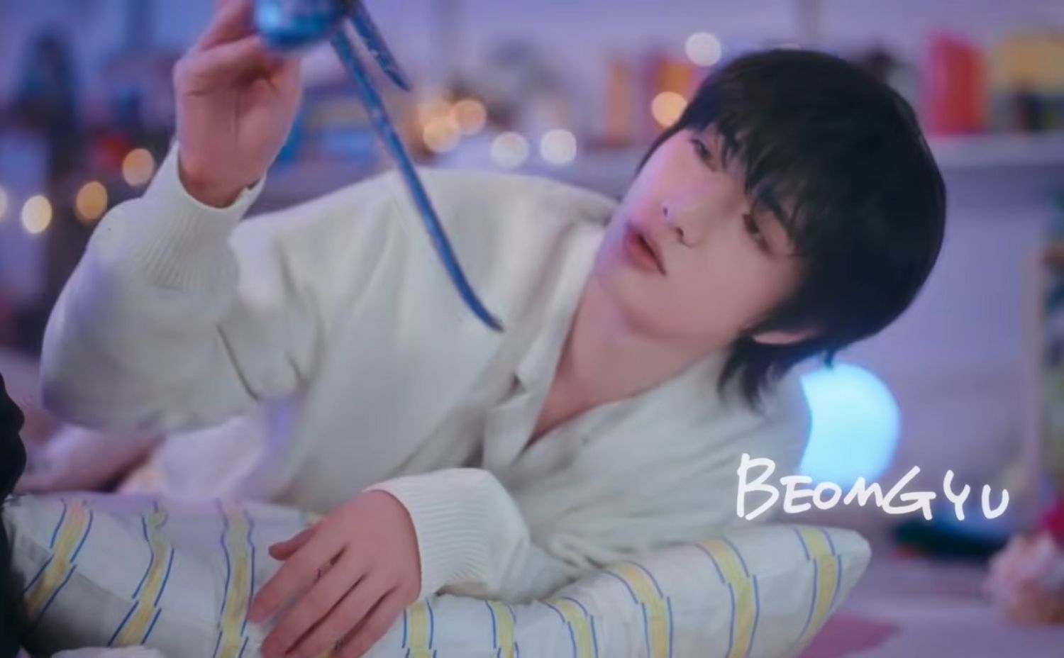 A moment captured by Beomgyu (TOMORROW X TOGETHER)'s fan