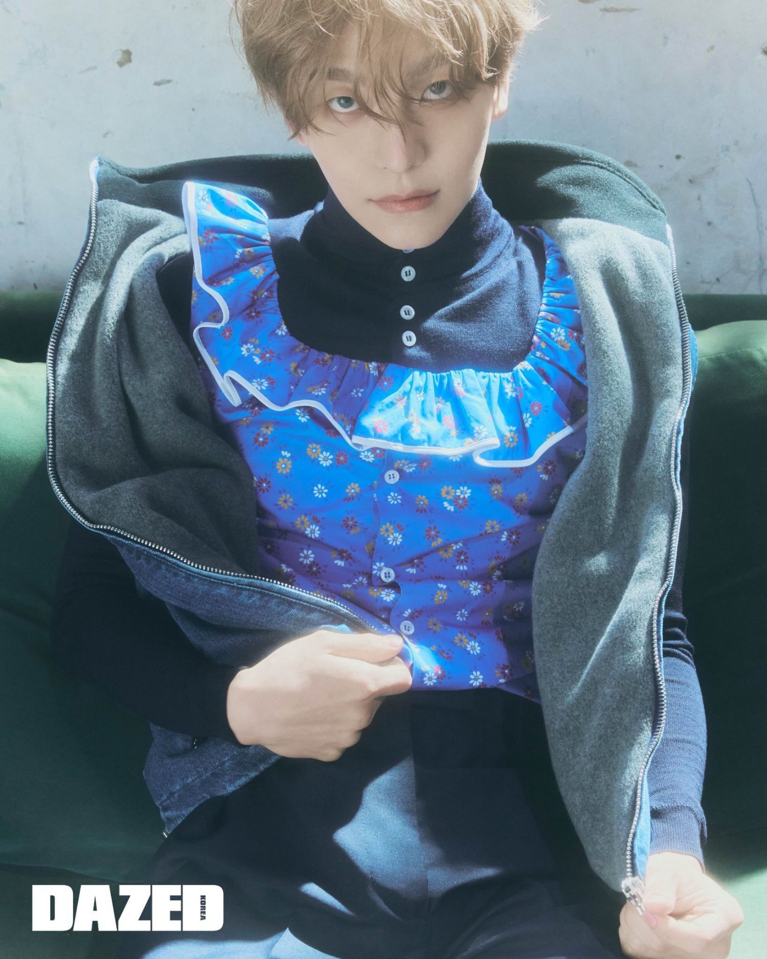 A moment captured by He Xinlong (ALPHA DRIVE ONE)'s fan