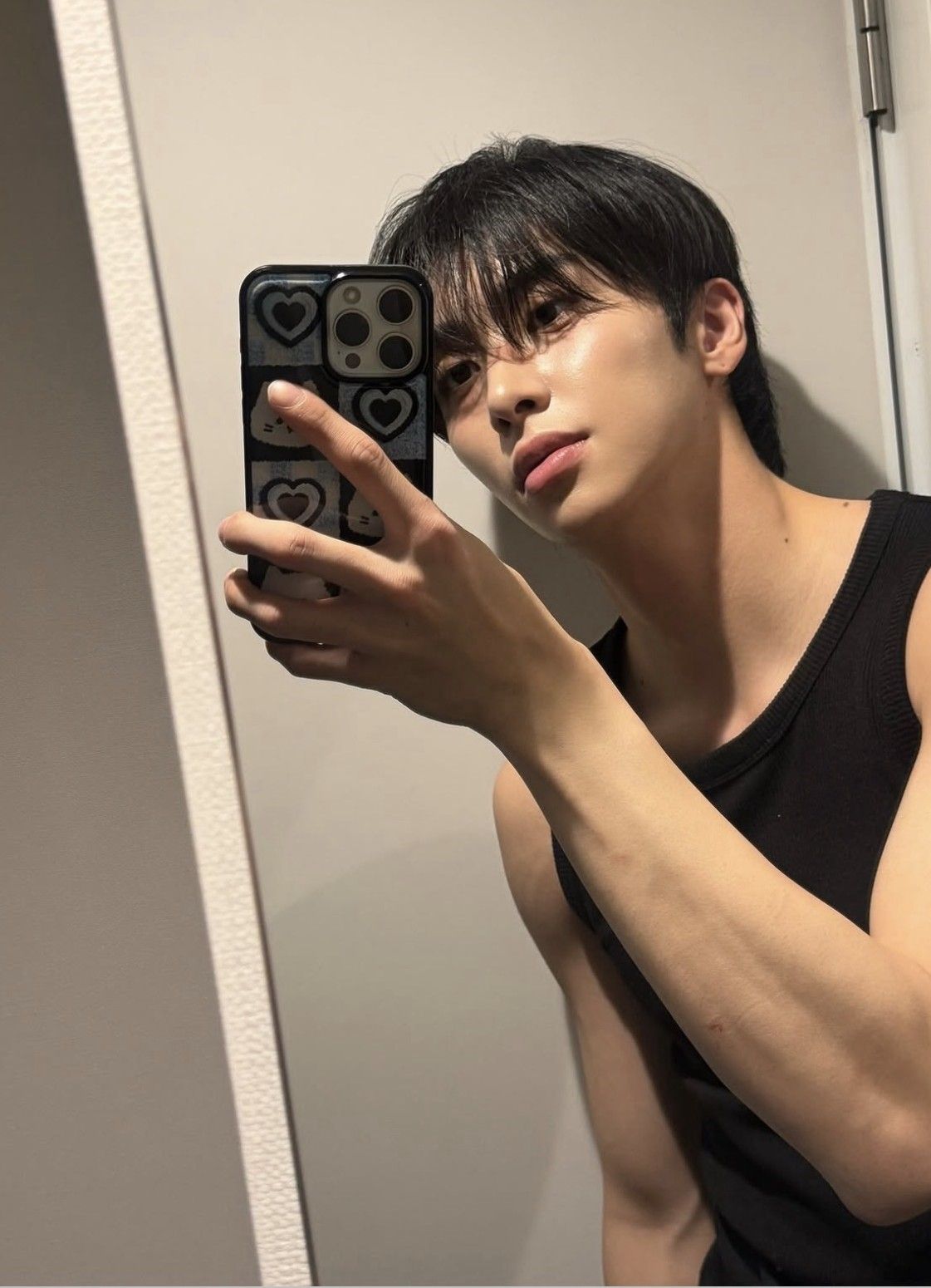 Behind-the-scenes cut of UP10TION