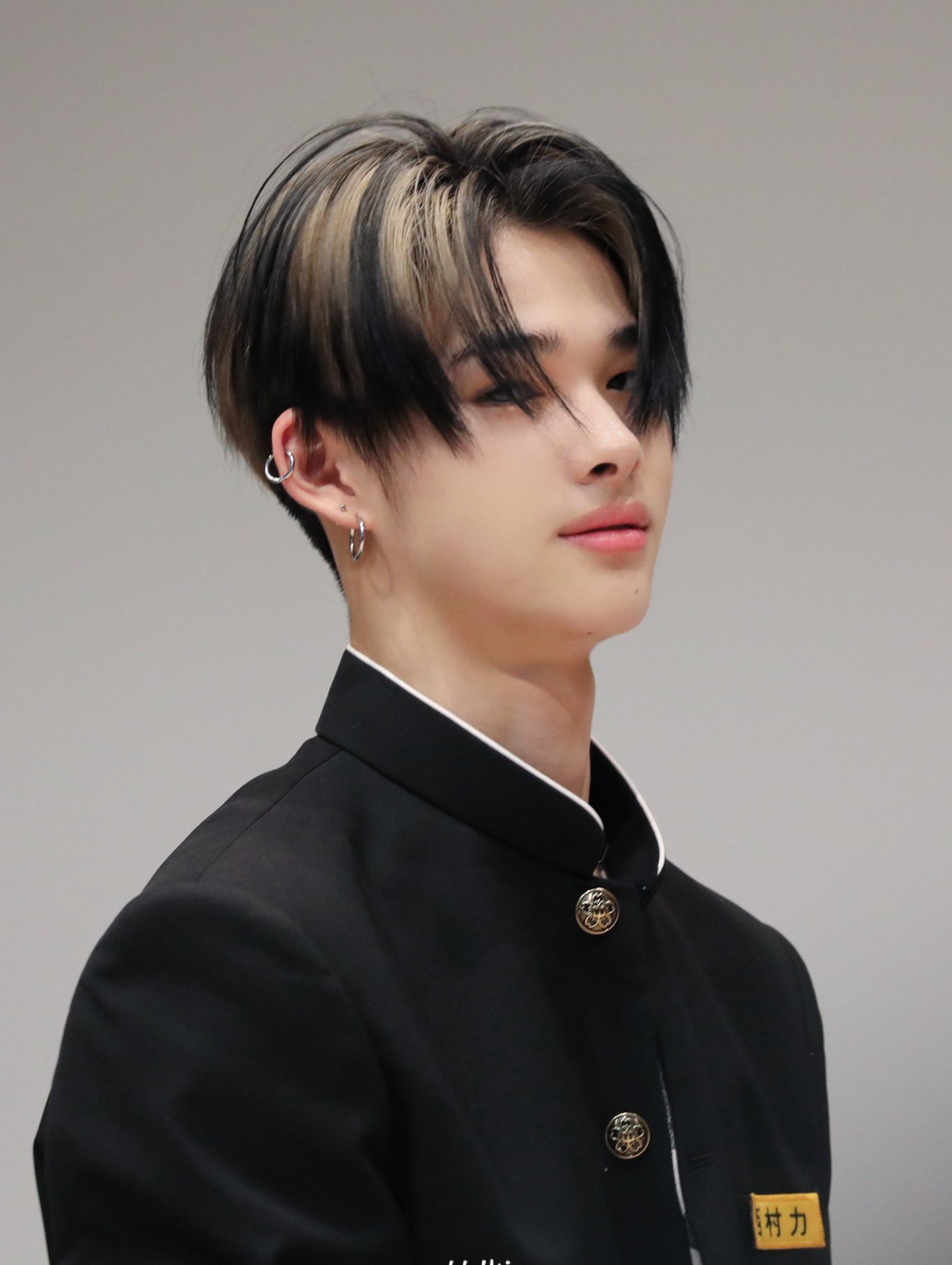 Foto aktivitas terbaru NI-KI (ENHYPEN)