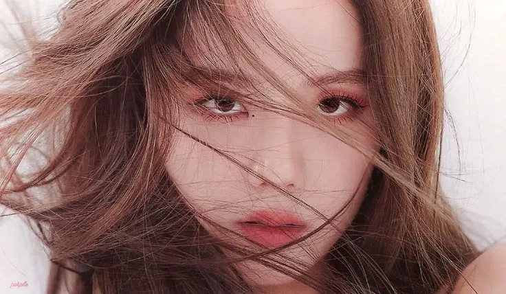 Behind-the-scenes cut of Jisoo (BLACKPINK)