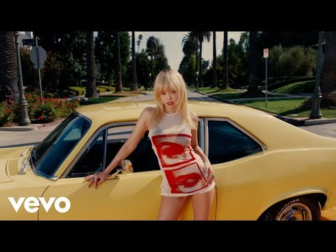 Behind-the-scenes cut of Jennie (BLACKPINK)