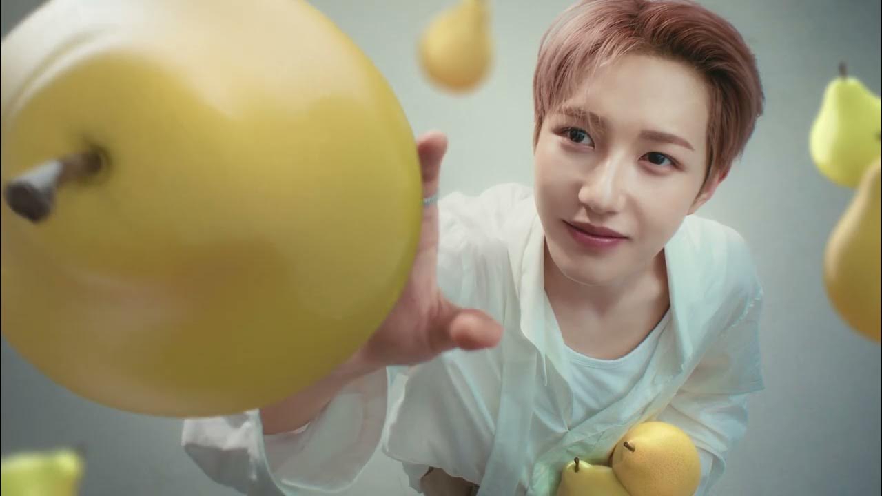 Behind-the-scenes cut of Renjun (NCT DREAM)