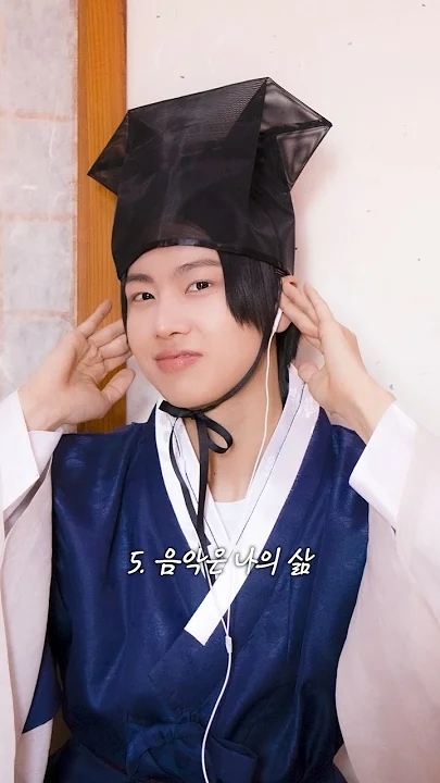 The most beloved wallpaper among IDID's fans