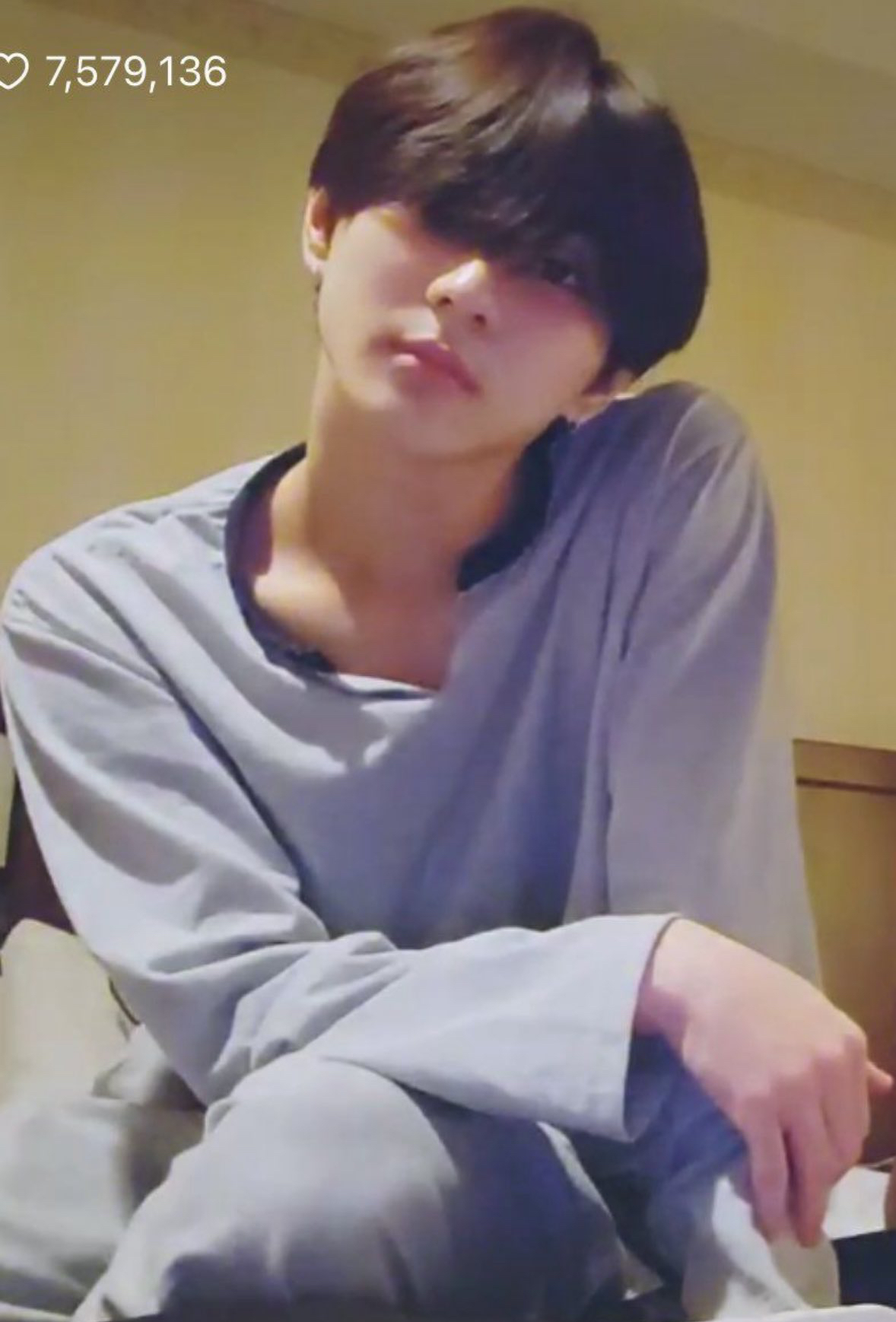 Latest photo of Jungwon (ENHYPEN)