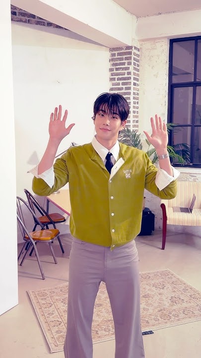 Latest photo of Moonbin (ASTRO)