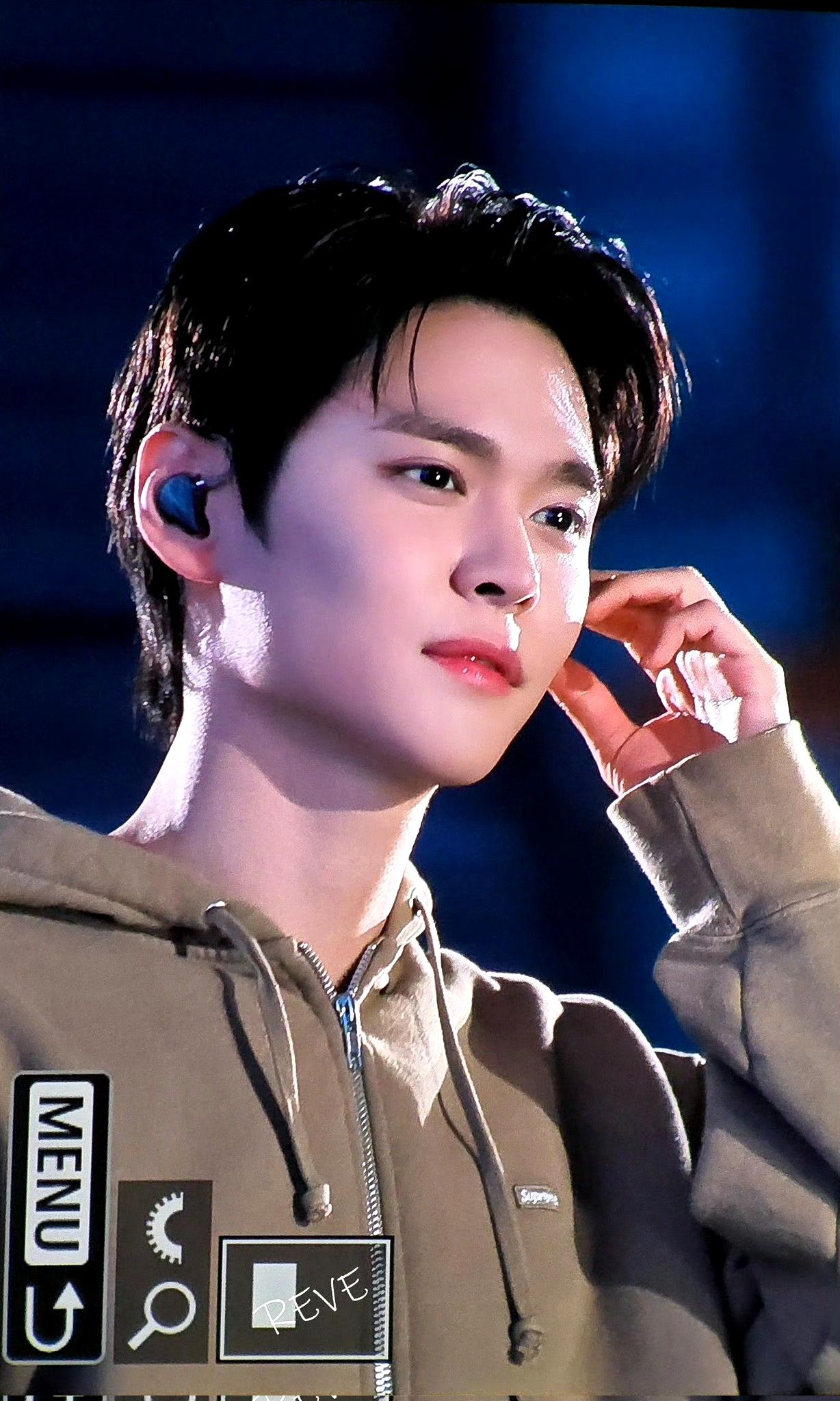 The most beloved wallpaper among Eunseok (RIIZE)'s fans