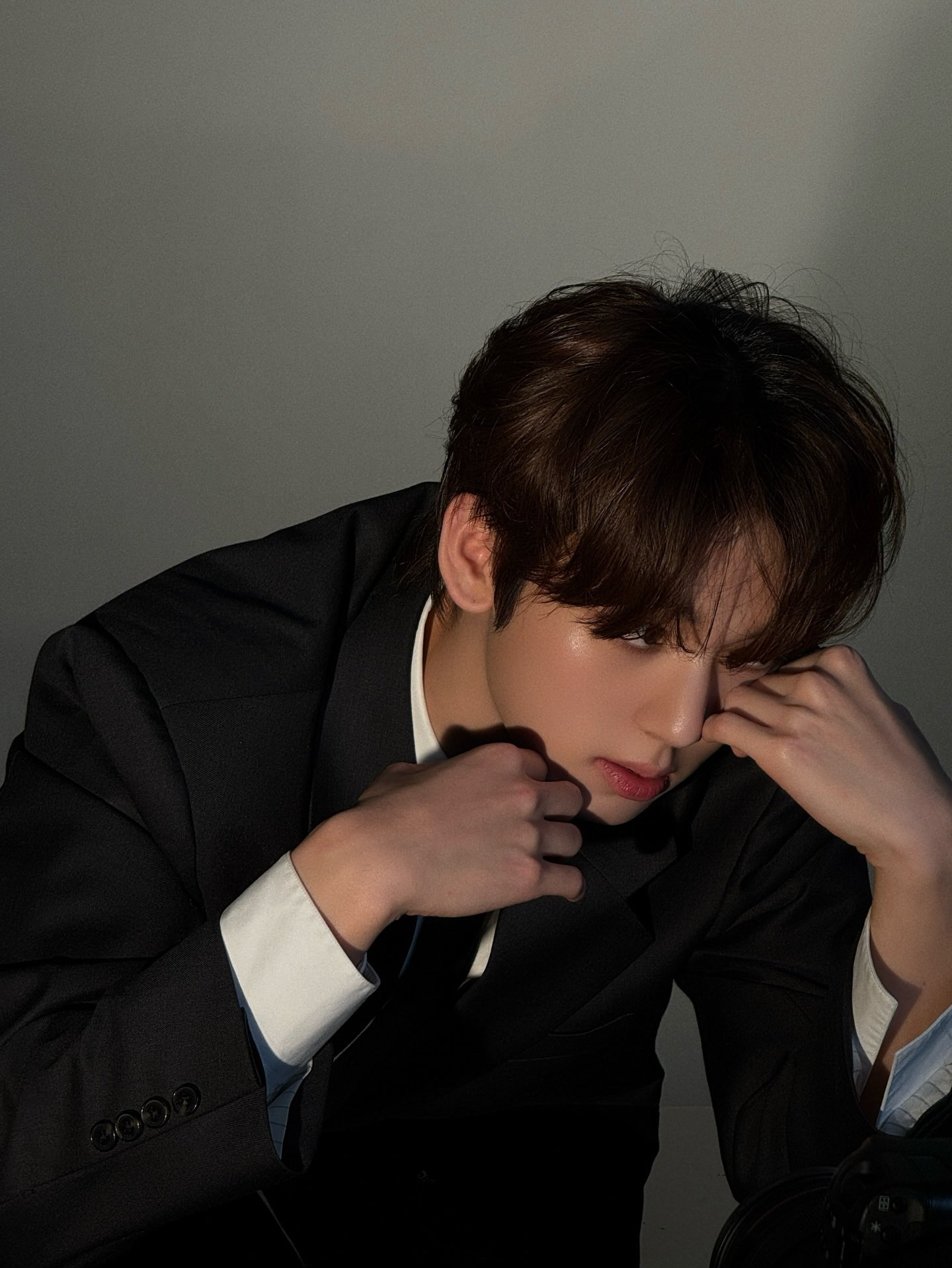 Recent activity shot of Han Yujin (ZEROBASEONE)