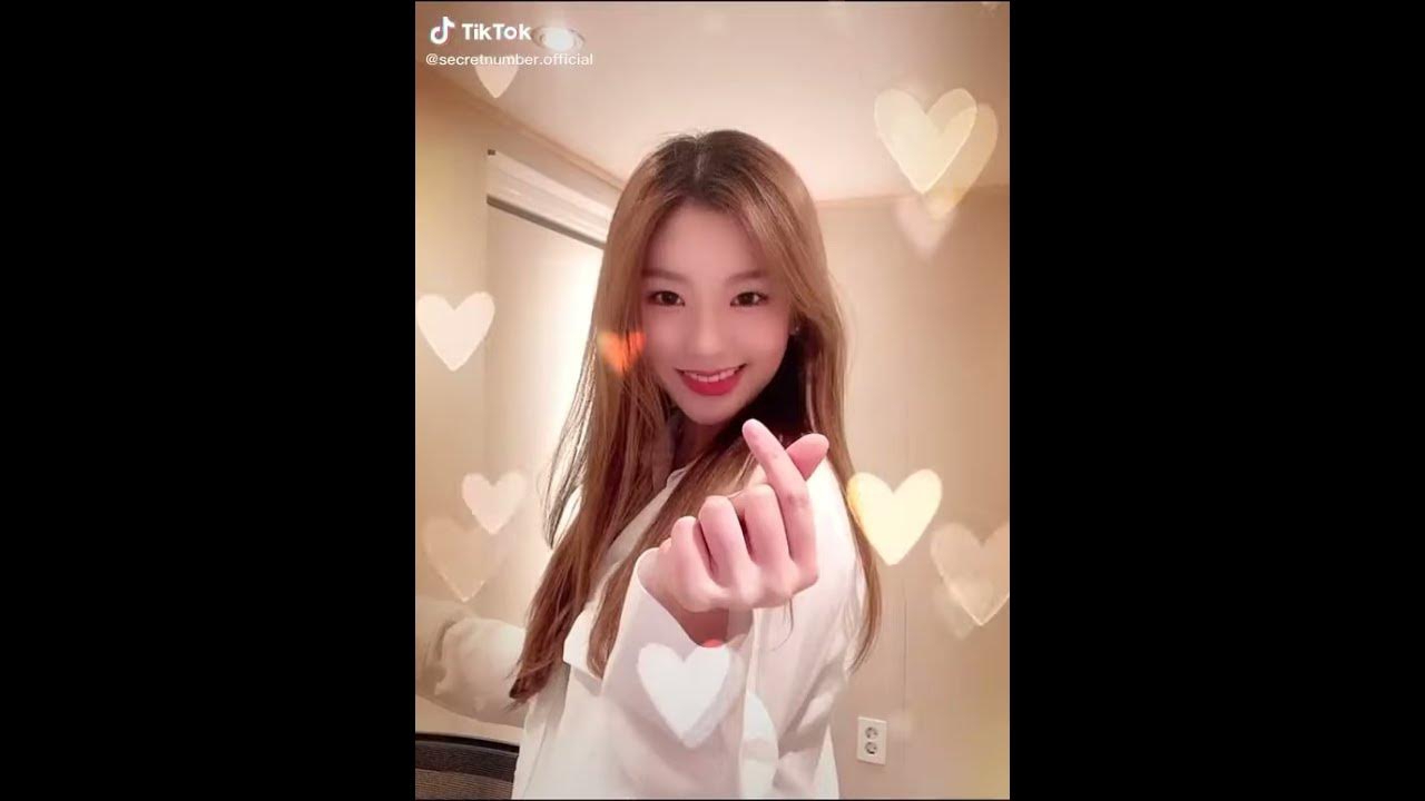 A moment captured by Soodam's fan