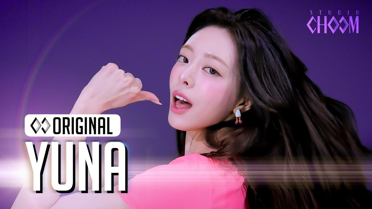 Recent activity shot of Yuna (ITZY)