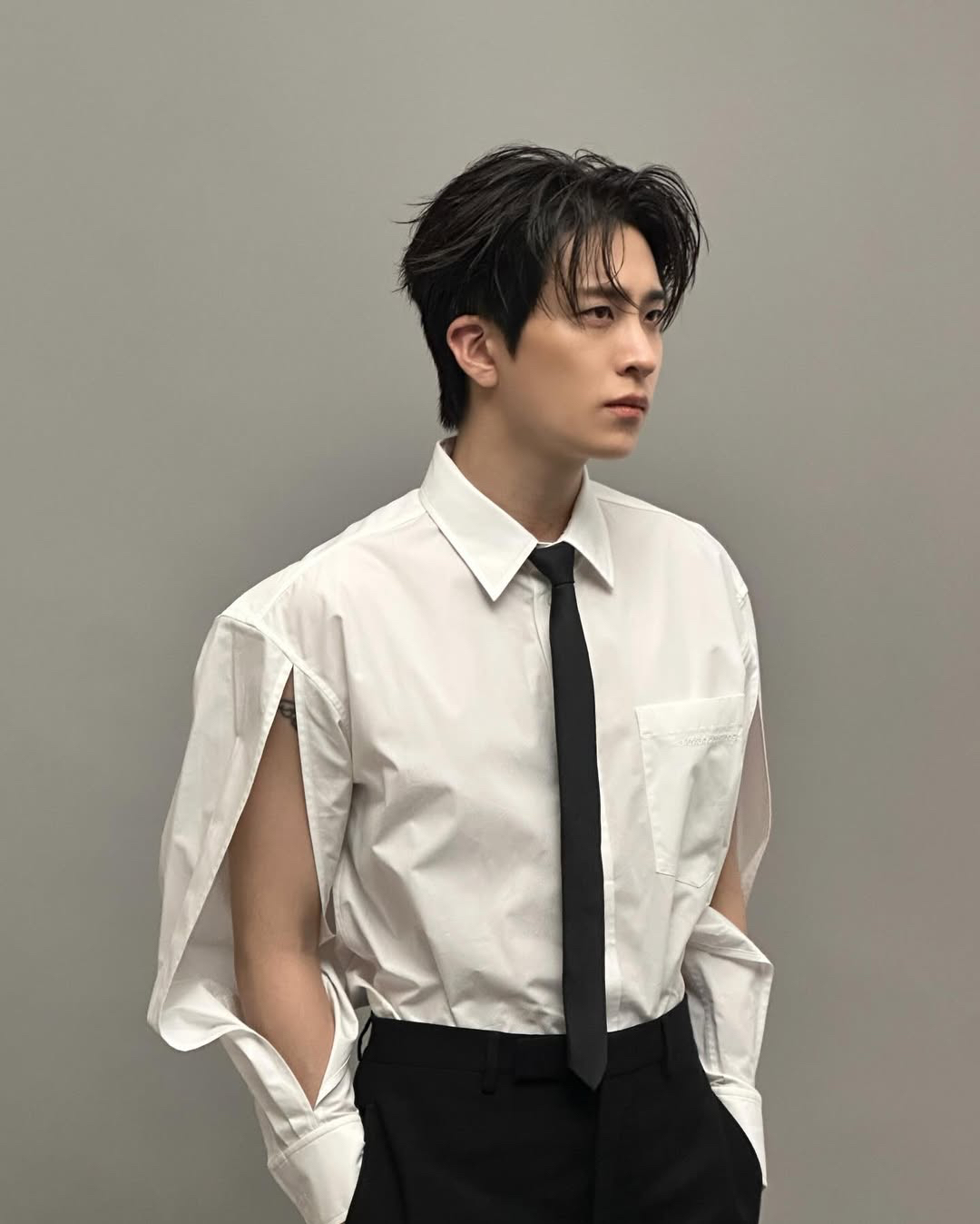 Latest photo of Youngjae (GOT7)