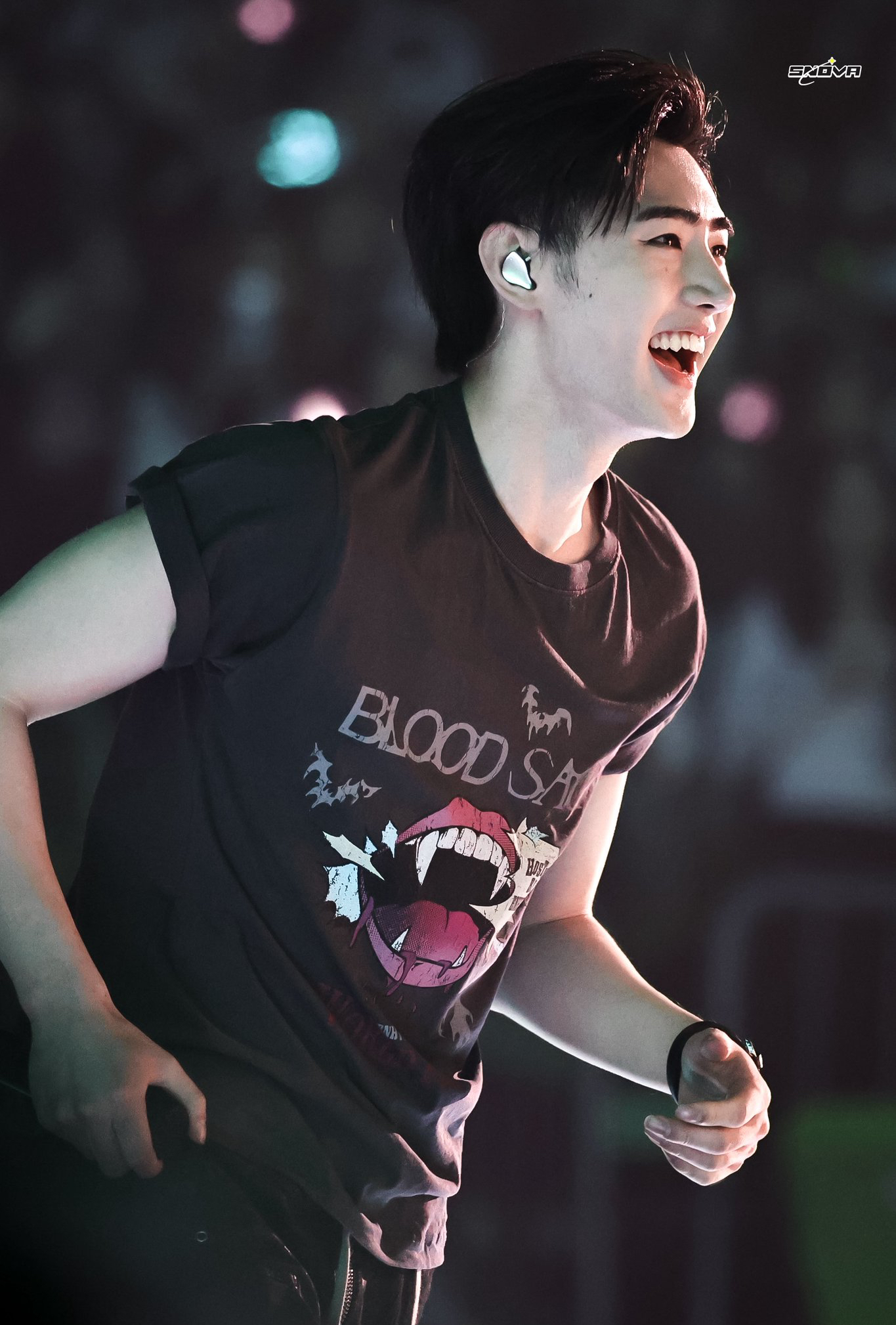 Foto terbaru Sunghoon (ENHYPEN)