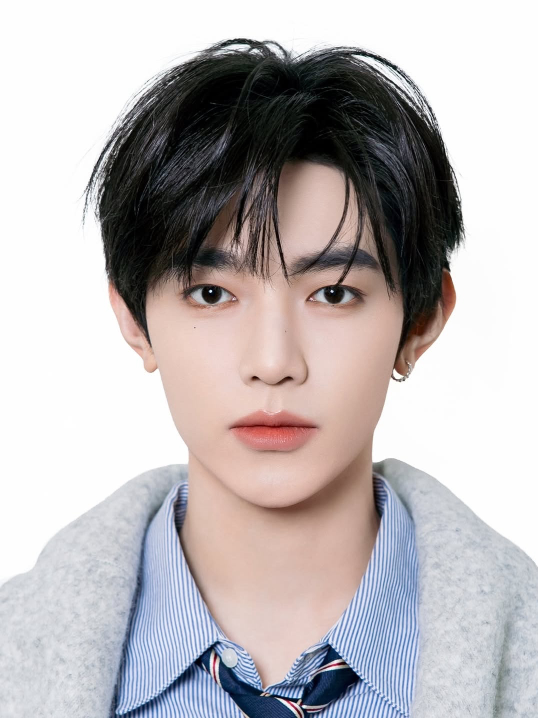 章昊的最新照片