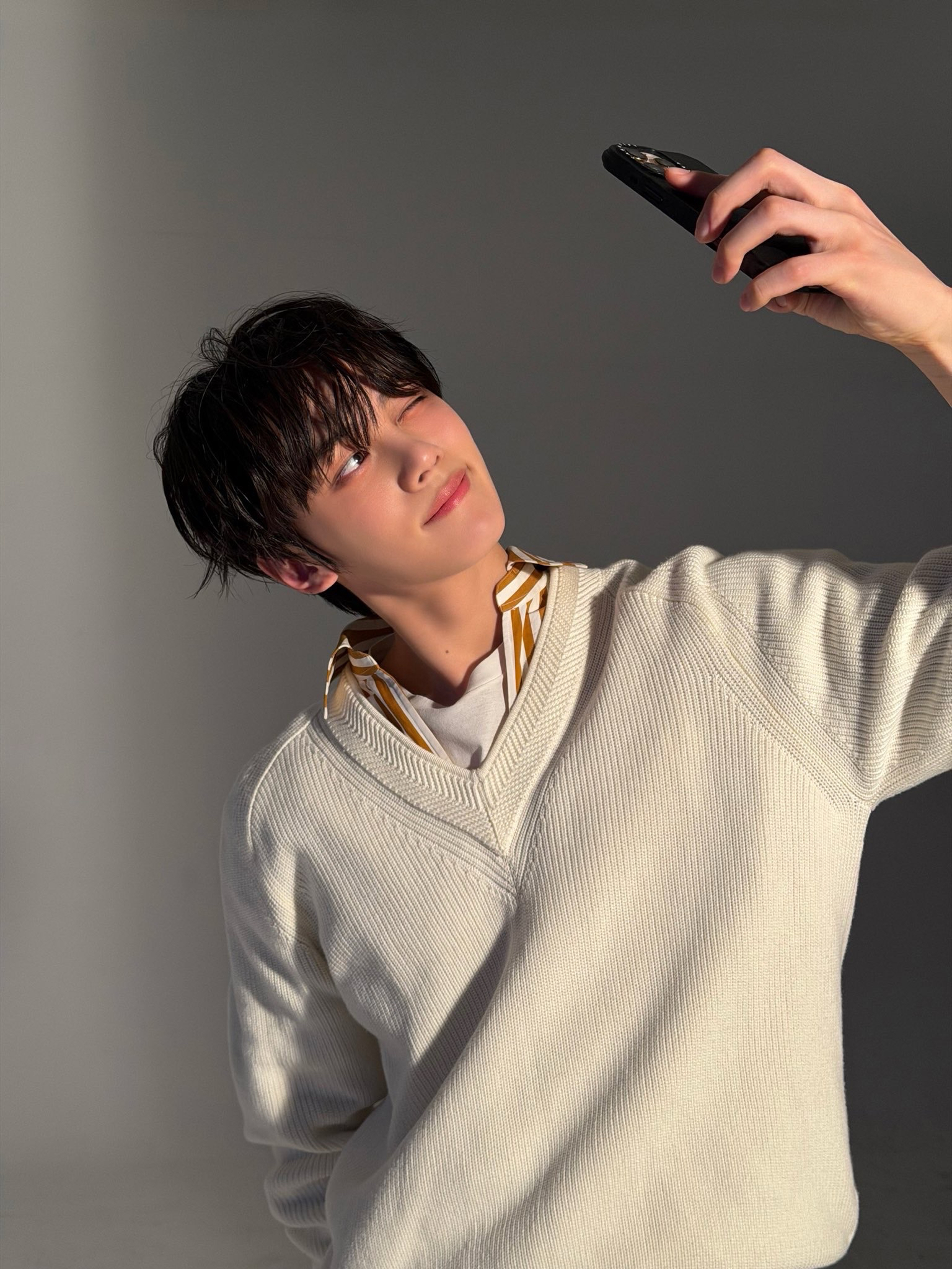 A moment captured by Kim Gyuvin's fan