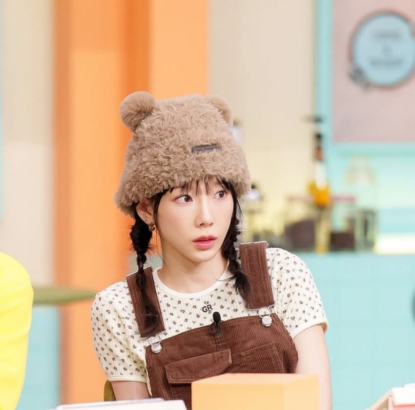 Foto terbaru Taeyeon (Girls' Generation)