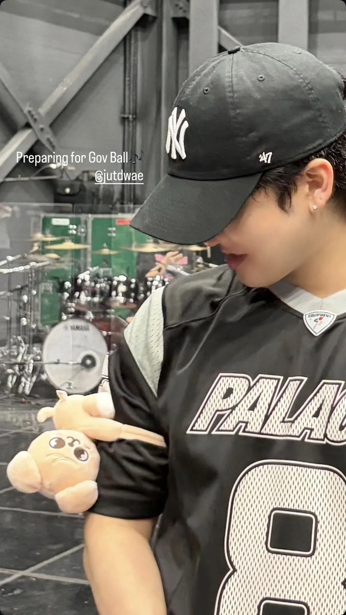 The most beloved wallpaper among Changbin (Stray Kids)'s fans