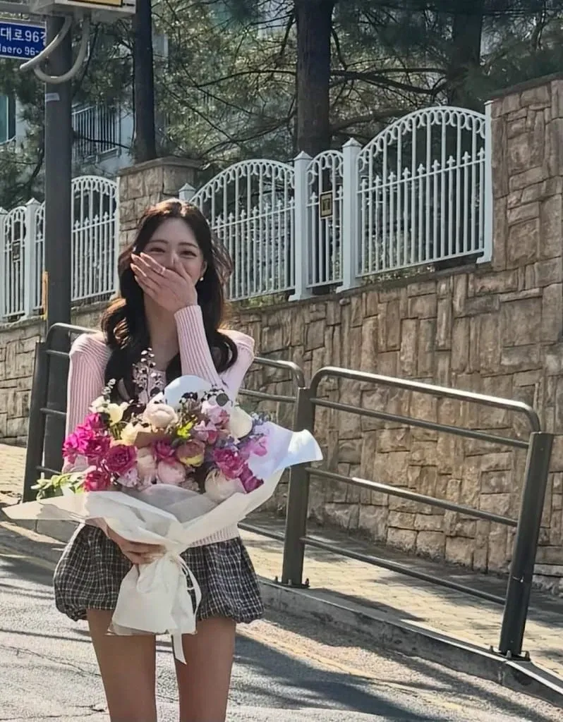 有娜 (ITZY)粉丝拍下的瞬间