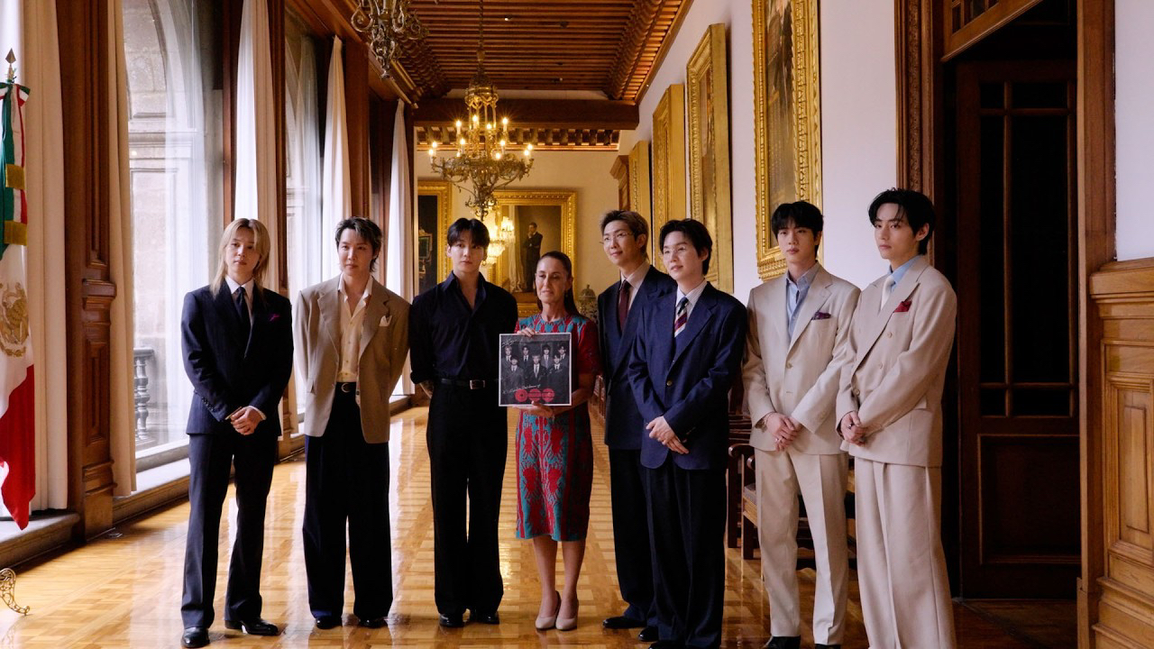 Latest photo of V (BTS)