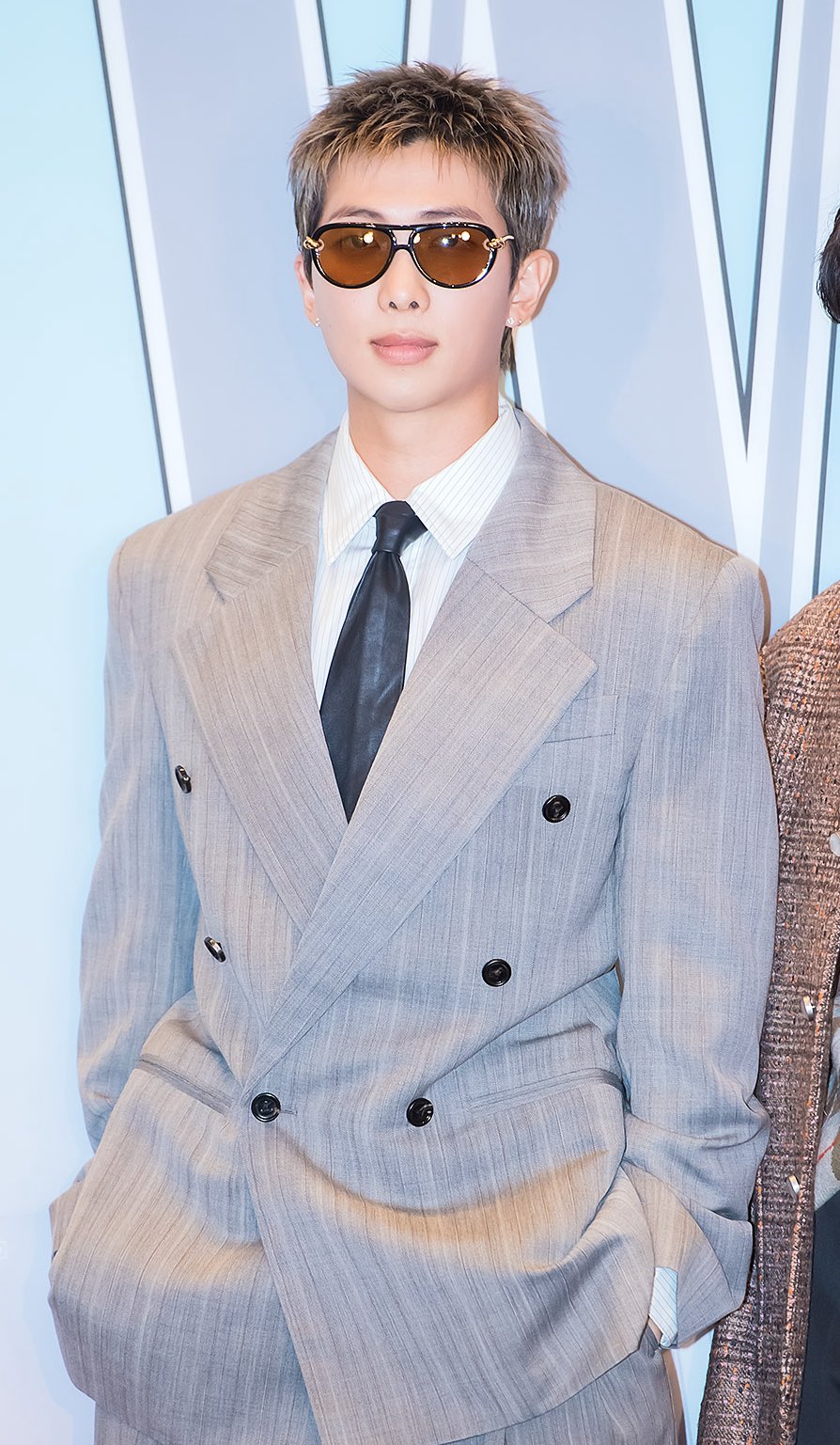 Behind-the-scenes cut of RM (BTS)