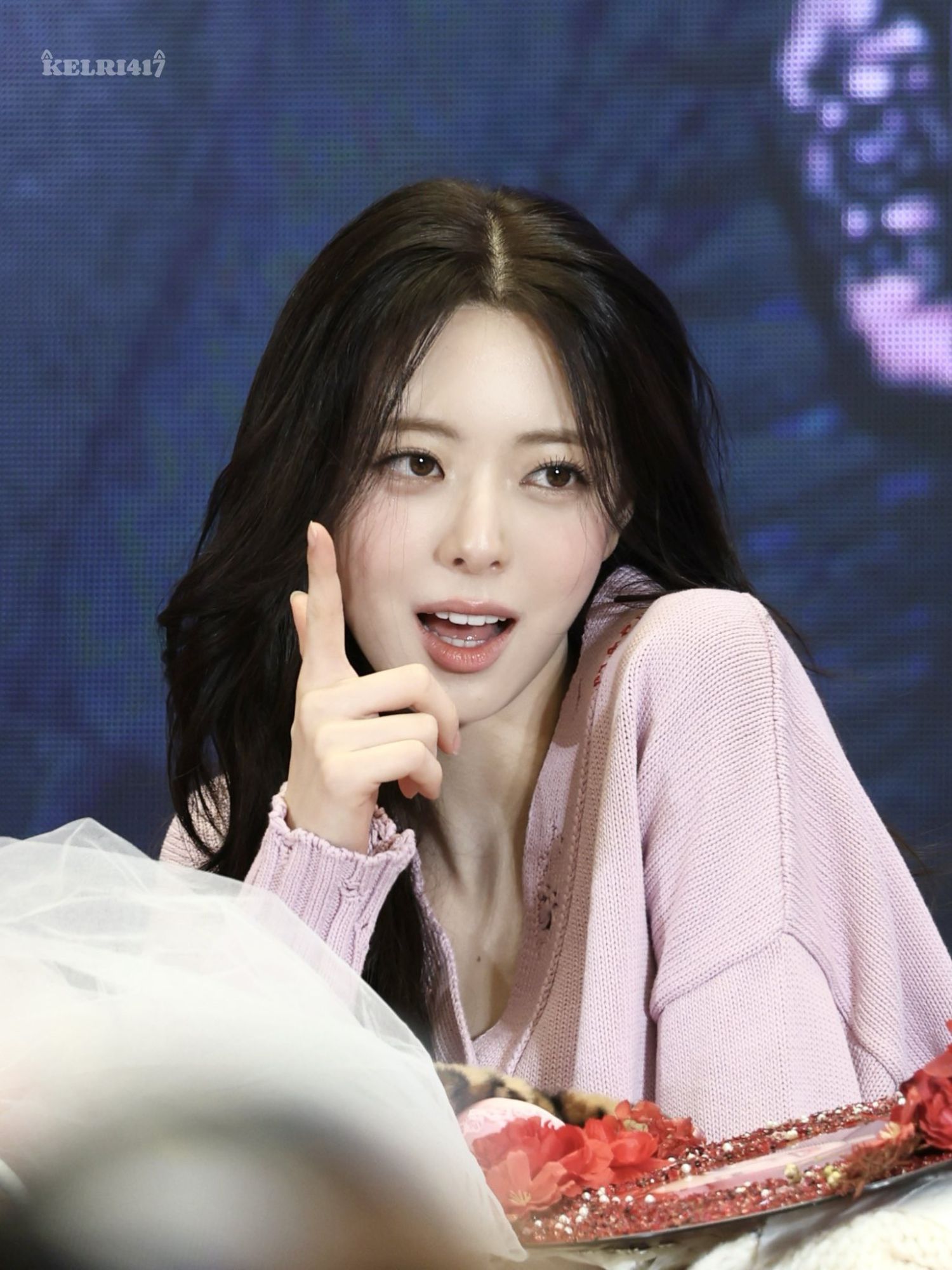 有娜 (ITZY)的幕后花絮