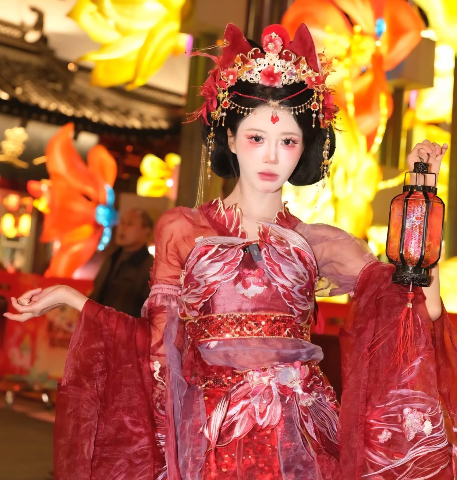 Behind-the-scenes cut of Lee Miju (Lovelyz)