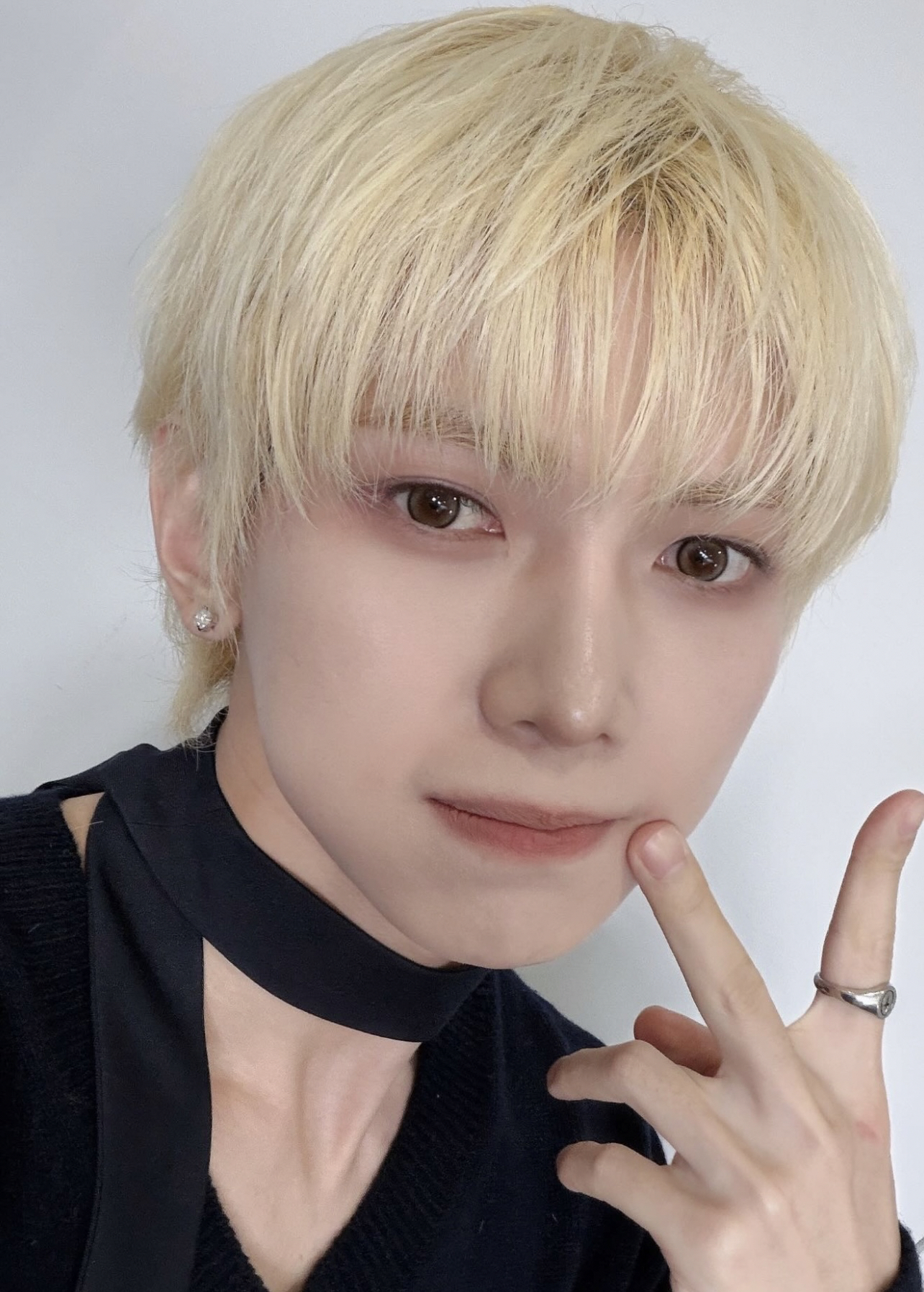 呂尚 (ATEEZ)的最新照片