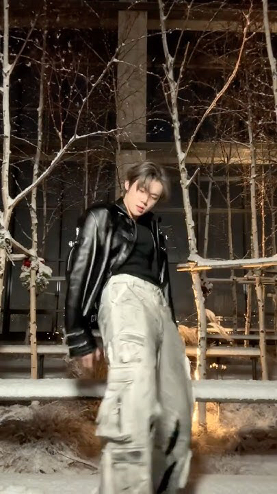 A heartfelt wallpaper shared by Yeonjun (TOMORROW X TOGETHER)'s fans