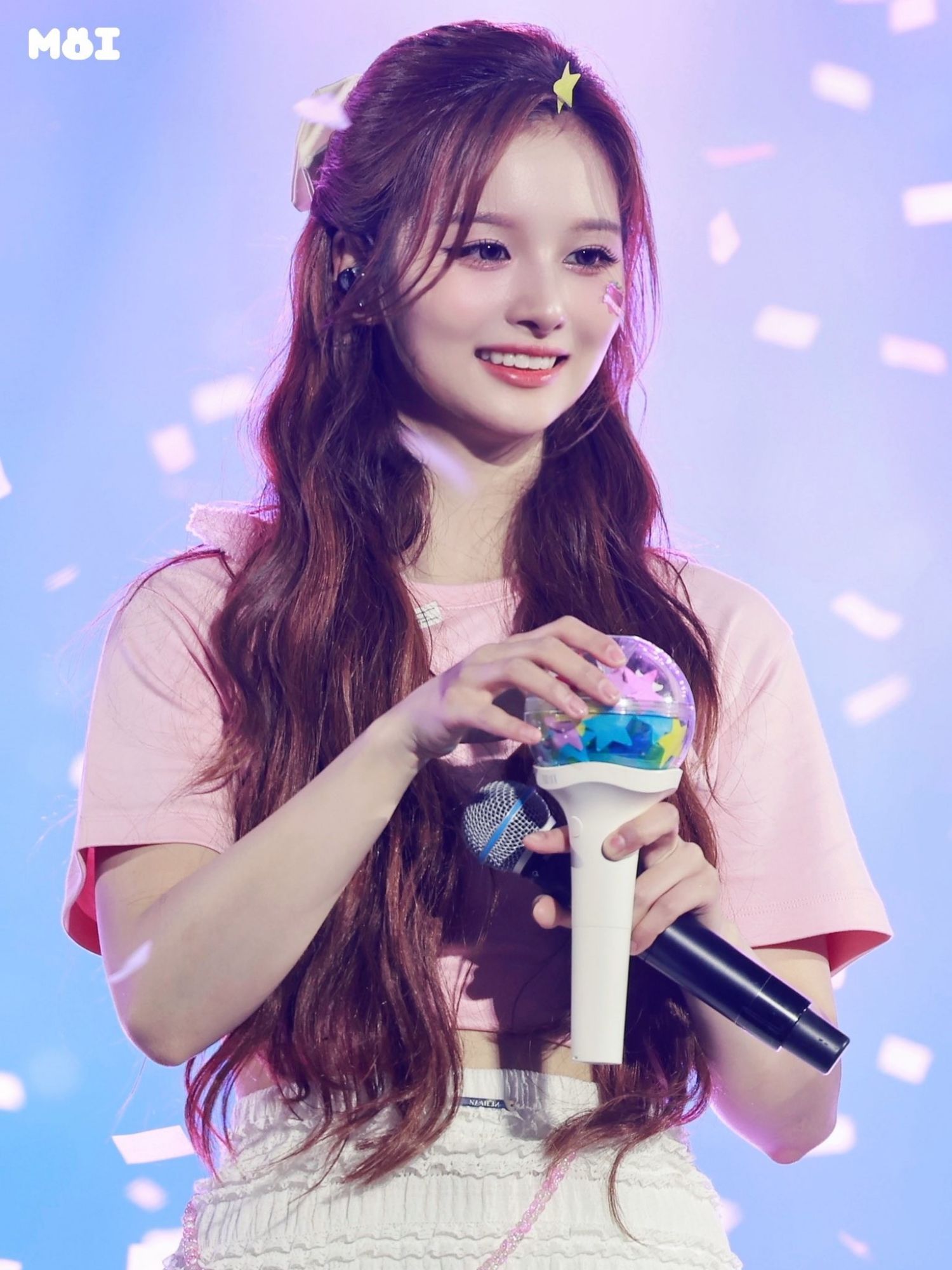 A moment captured by NMIXX's fan