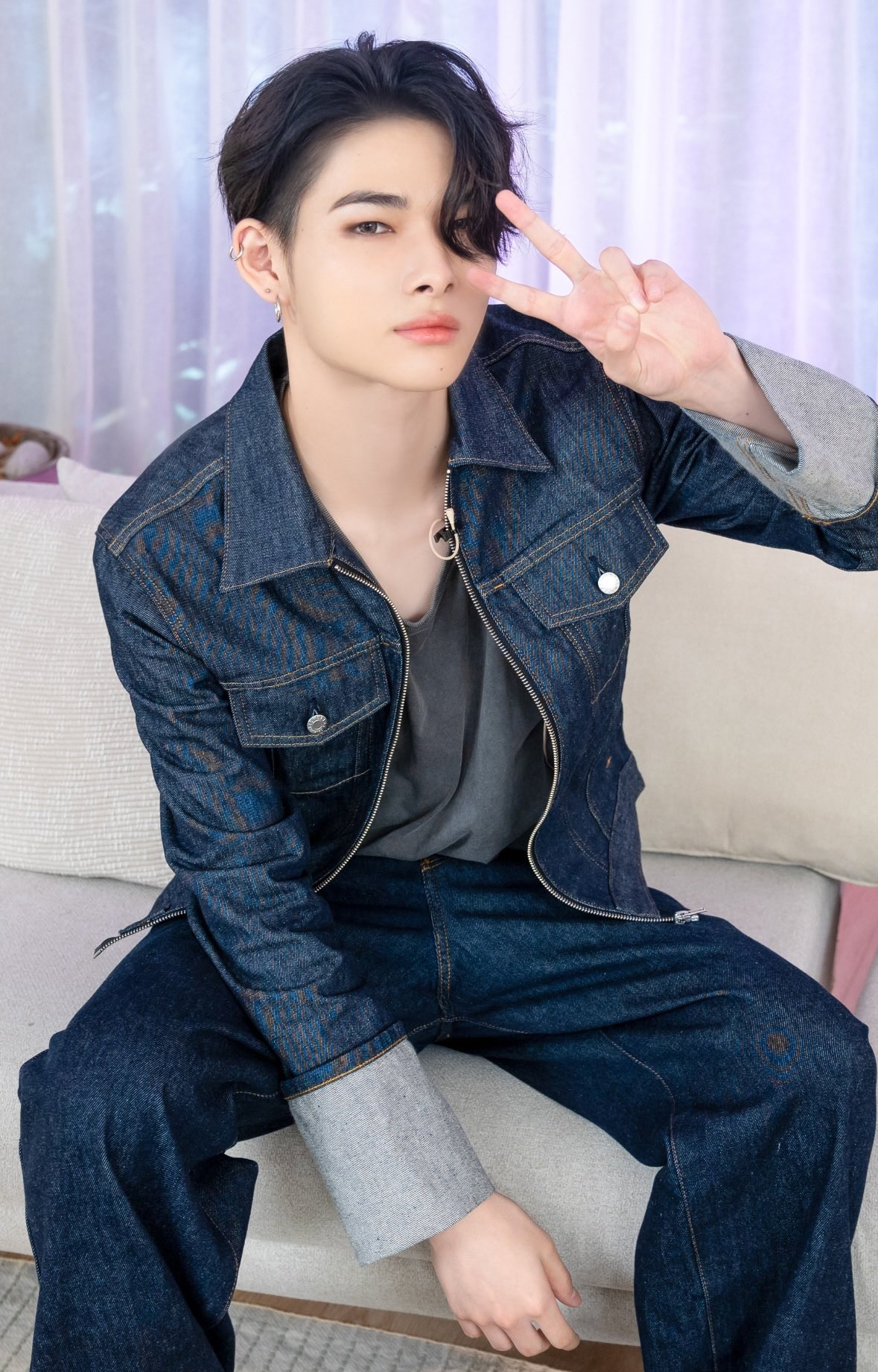 Foto aktivitas terbaru NI-KI (ENHYPEN)