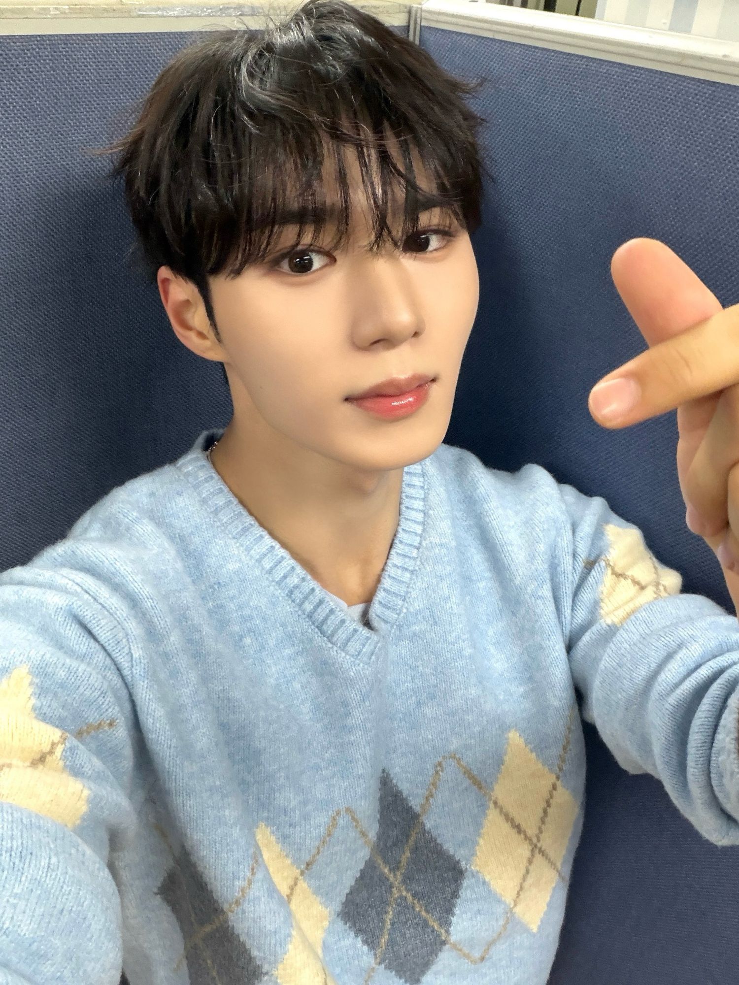 Recent activity shot of Kim Junseo (ALPHA DRIVE ONE)