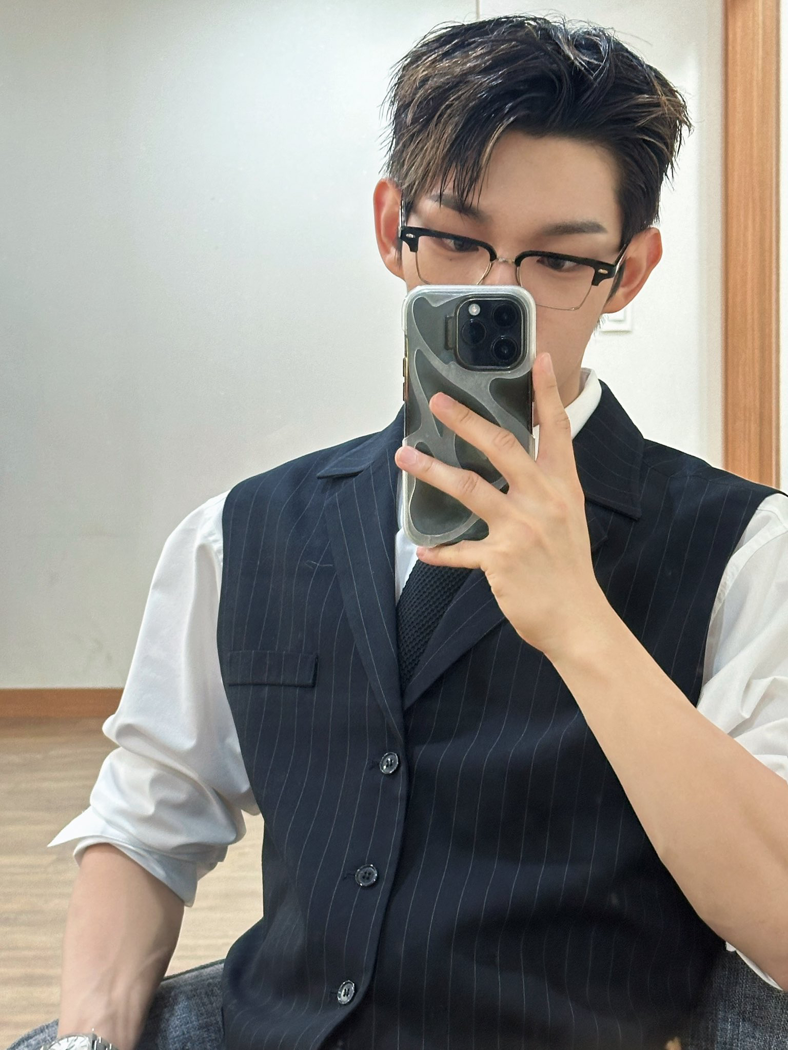 K-pop star post gaining attention now