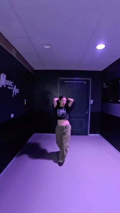 TWICE의 비하인드 컷