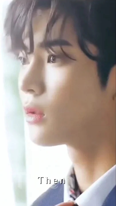 로운의 최신 사진