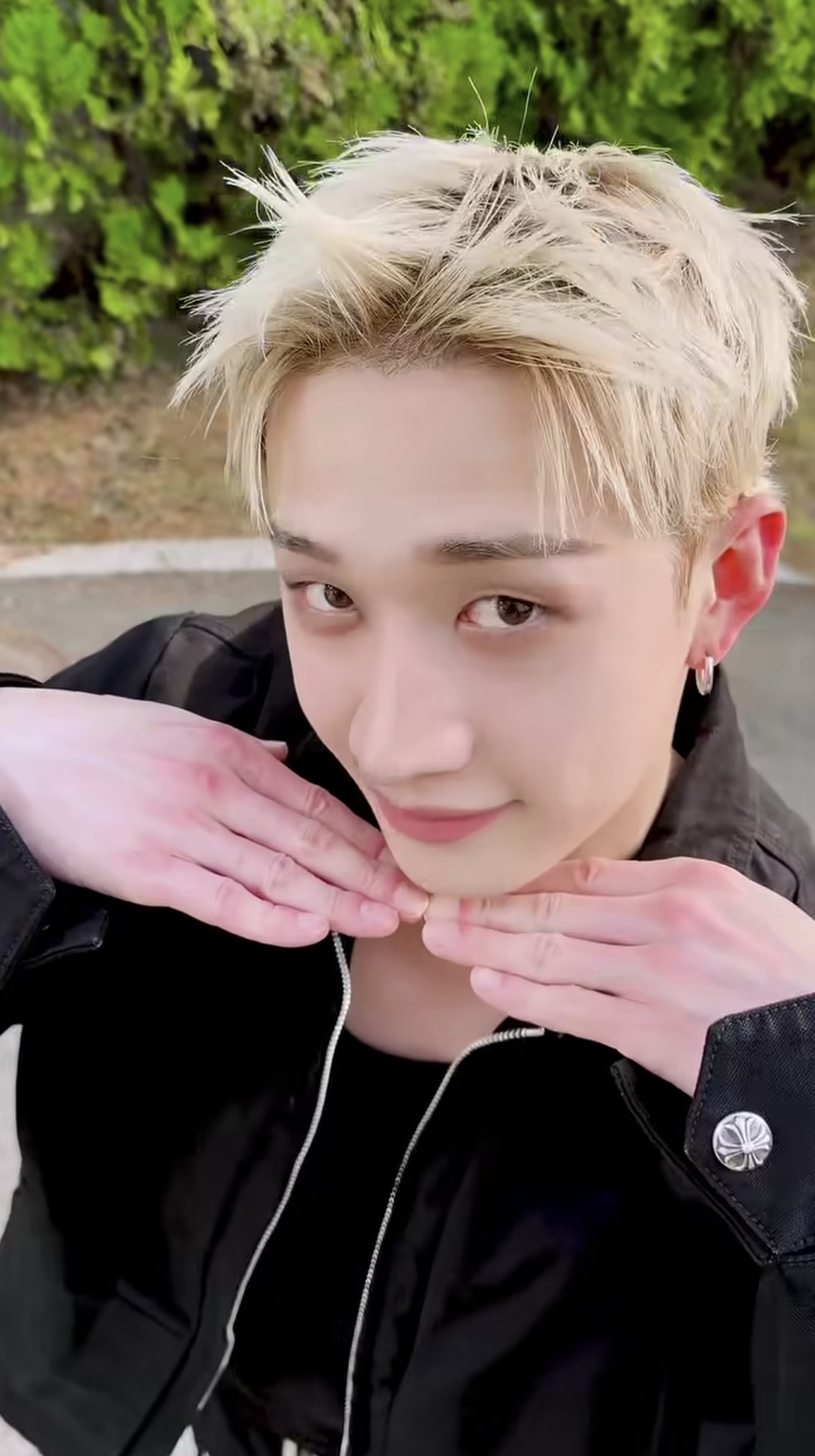 The most beloved wallpaper among Bang Chan (Stray Kids)'s fans