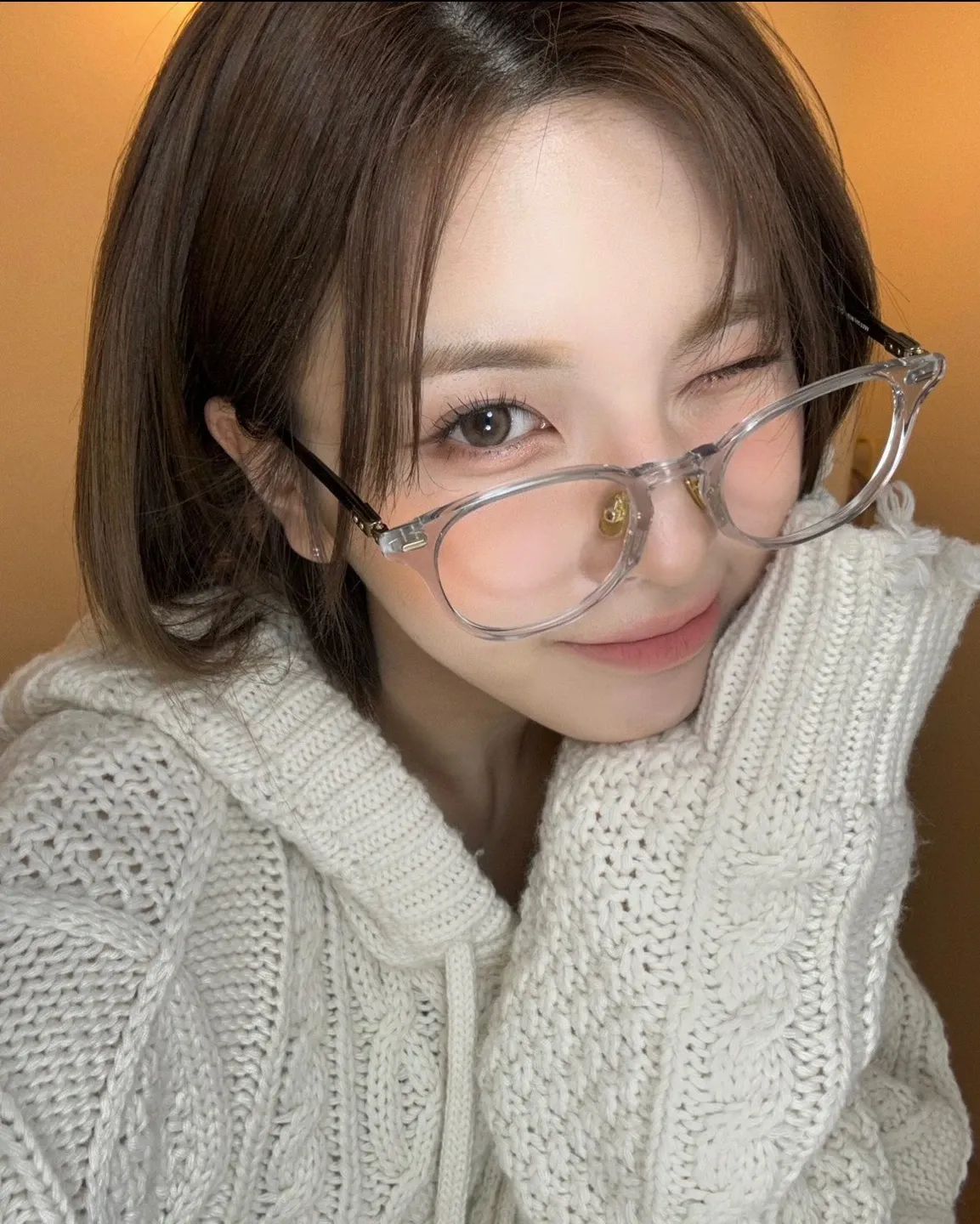 Behind-the-scenes cut of NMIXX