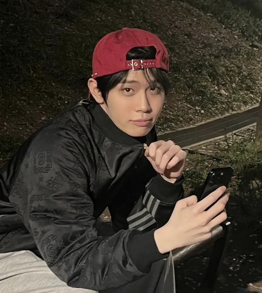 Behind-the-scenes cut of Kim Taerae (ZEROBASEONE)