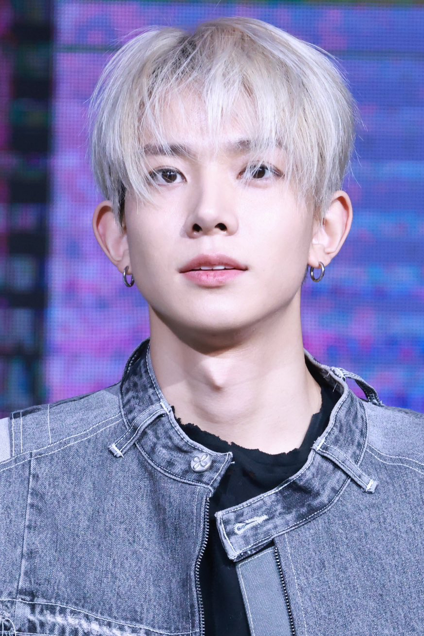 희승 (ENHYPEN)의 최신 사진