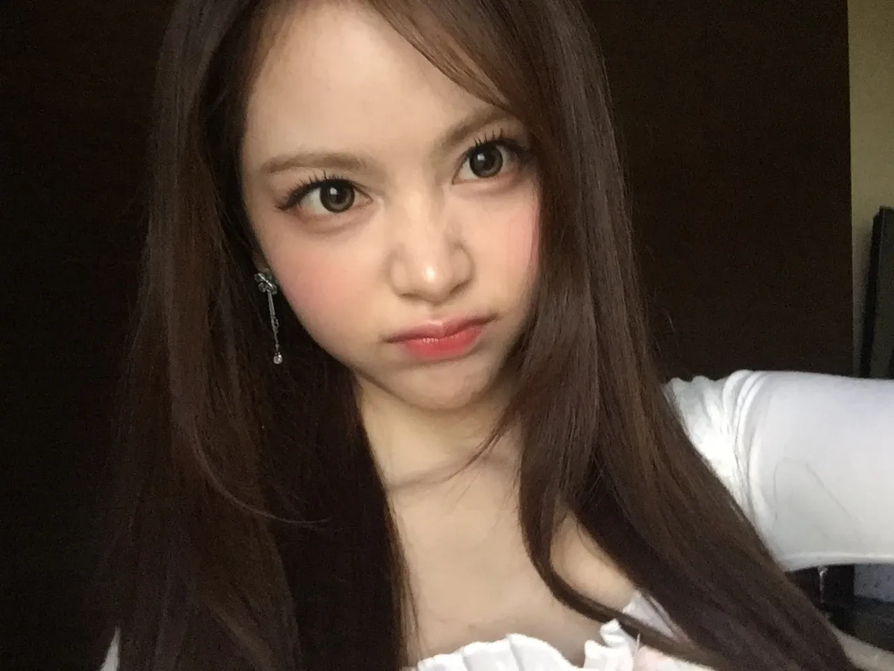 Momen yang diabadikan oleh penggemar Carmen (Hearts2Hearts)