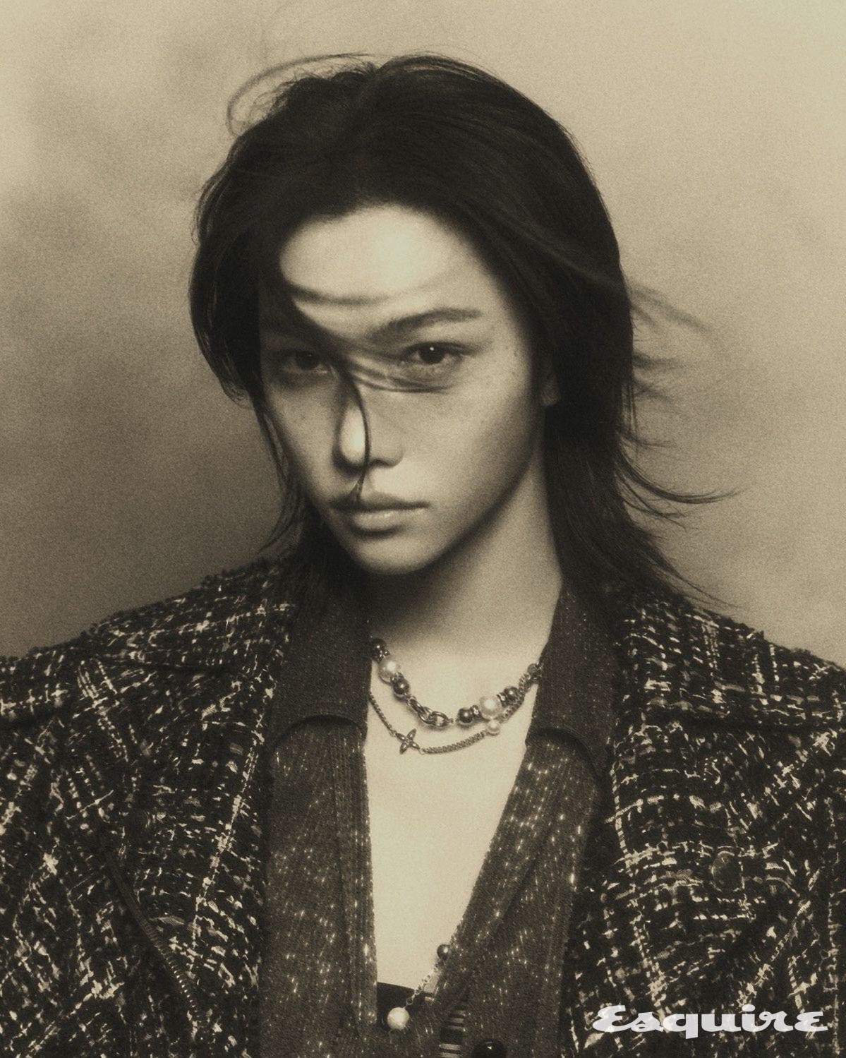 Recent activity shot of Felix (Stray Kids)