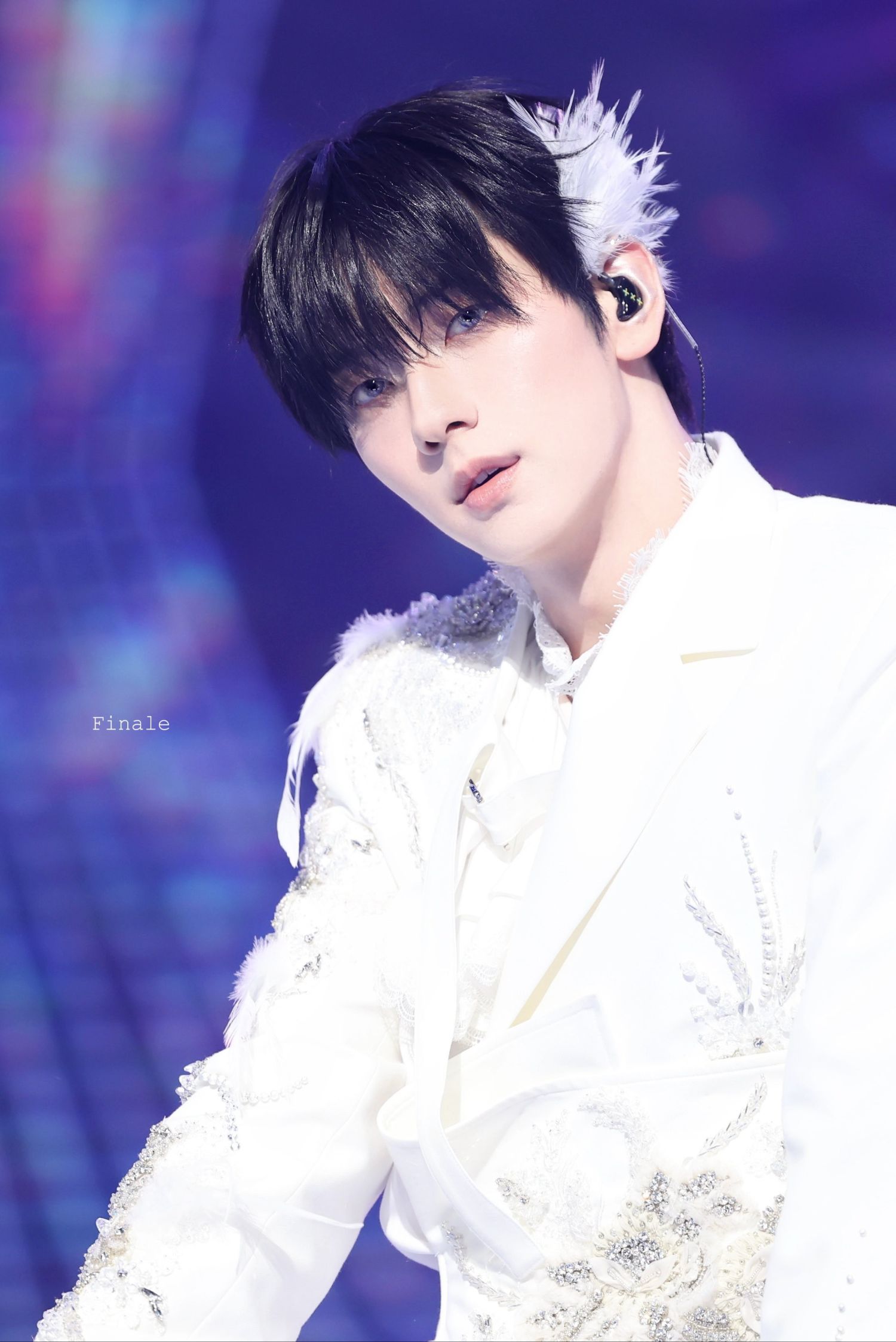 Latest photo of Soobin (TOMORROW X TOGETHER)