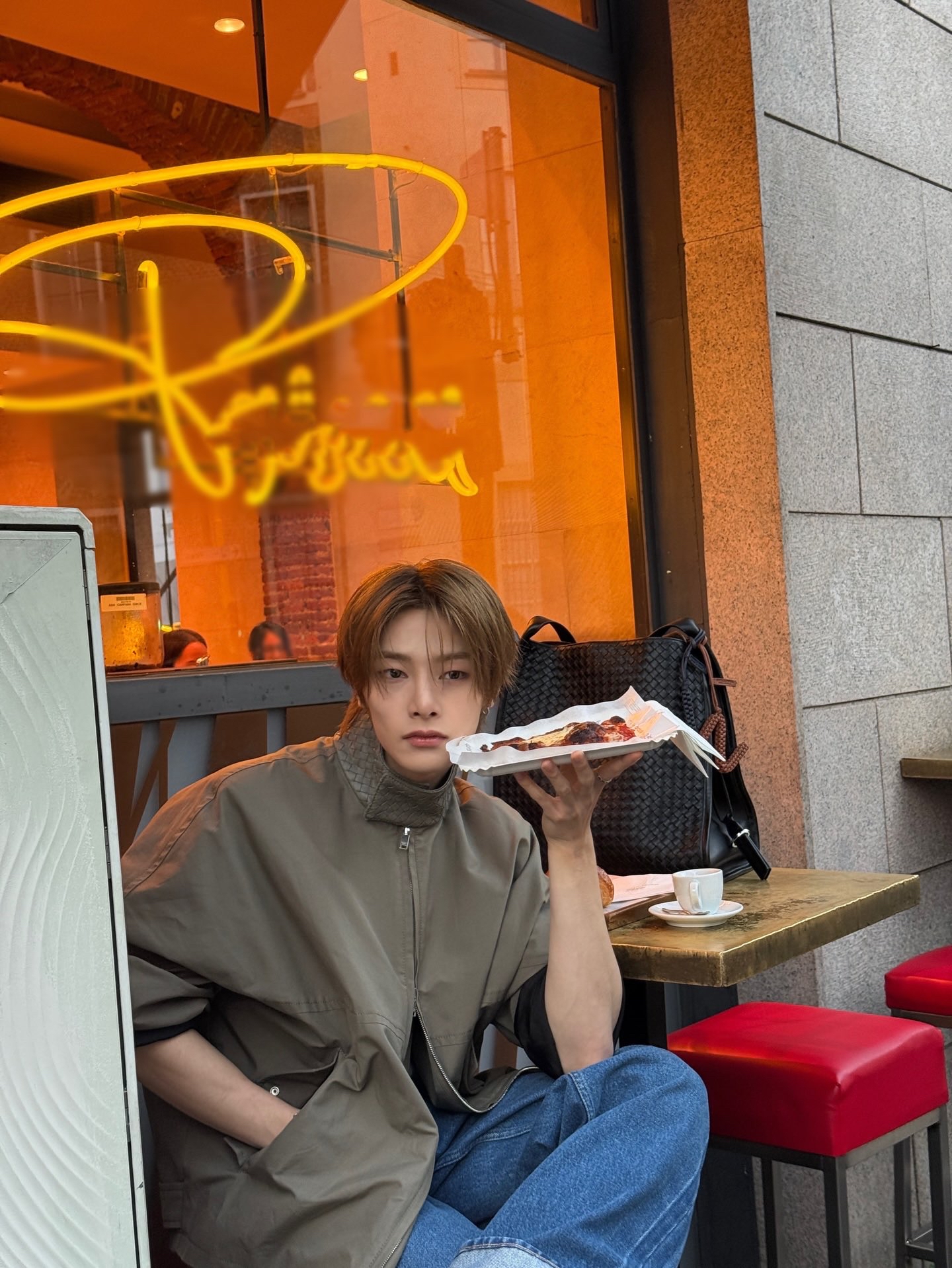 Behind-the-scenes cut of I.N (Stray Kids)