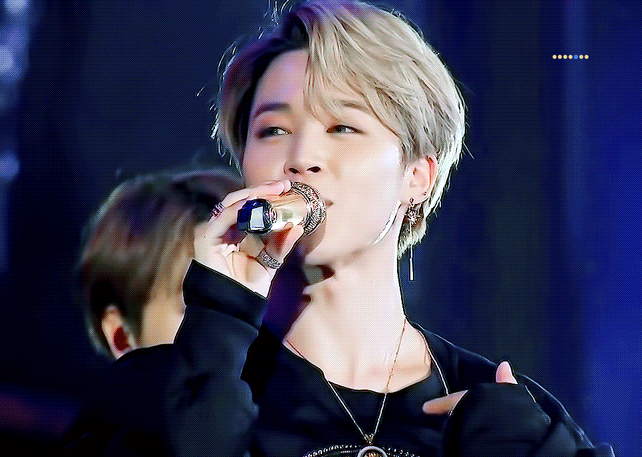 지민 (방탄소년단)의 비하인드 컷