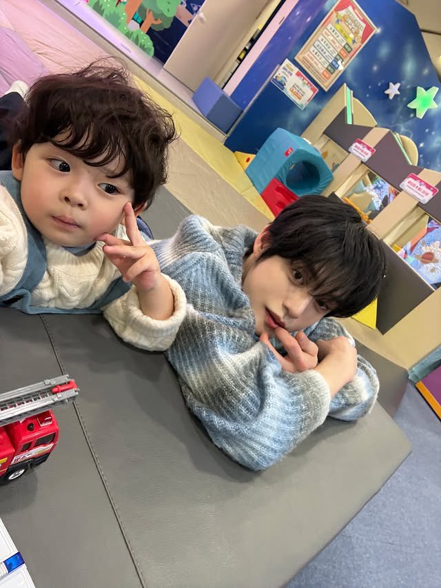 Momen yang diabadikan oleh penggemar Kim Jiwoong (ZEROBASEONE)