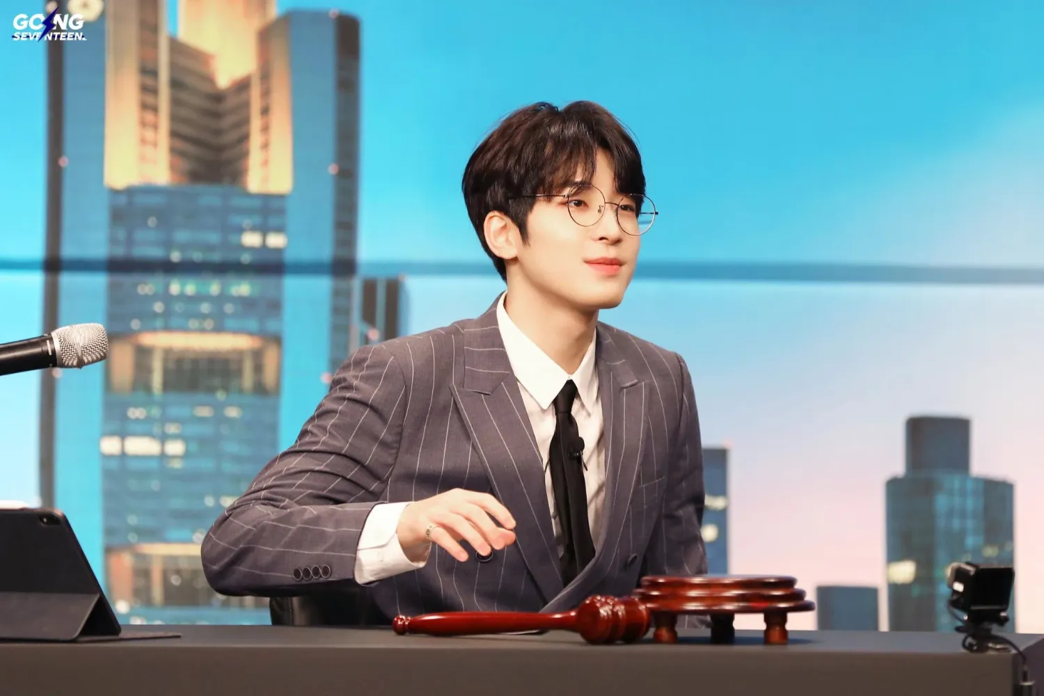 Latest photo of Wonwoo (SEVENTEEN)