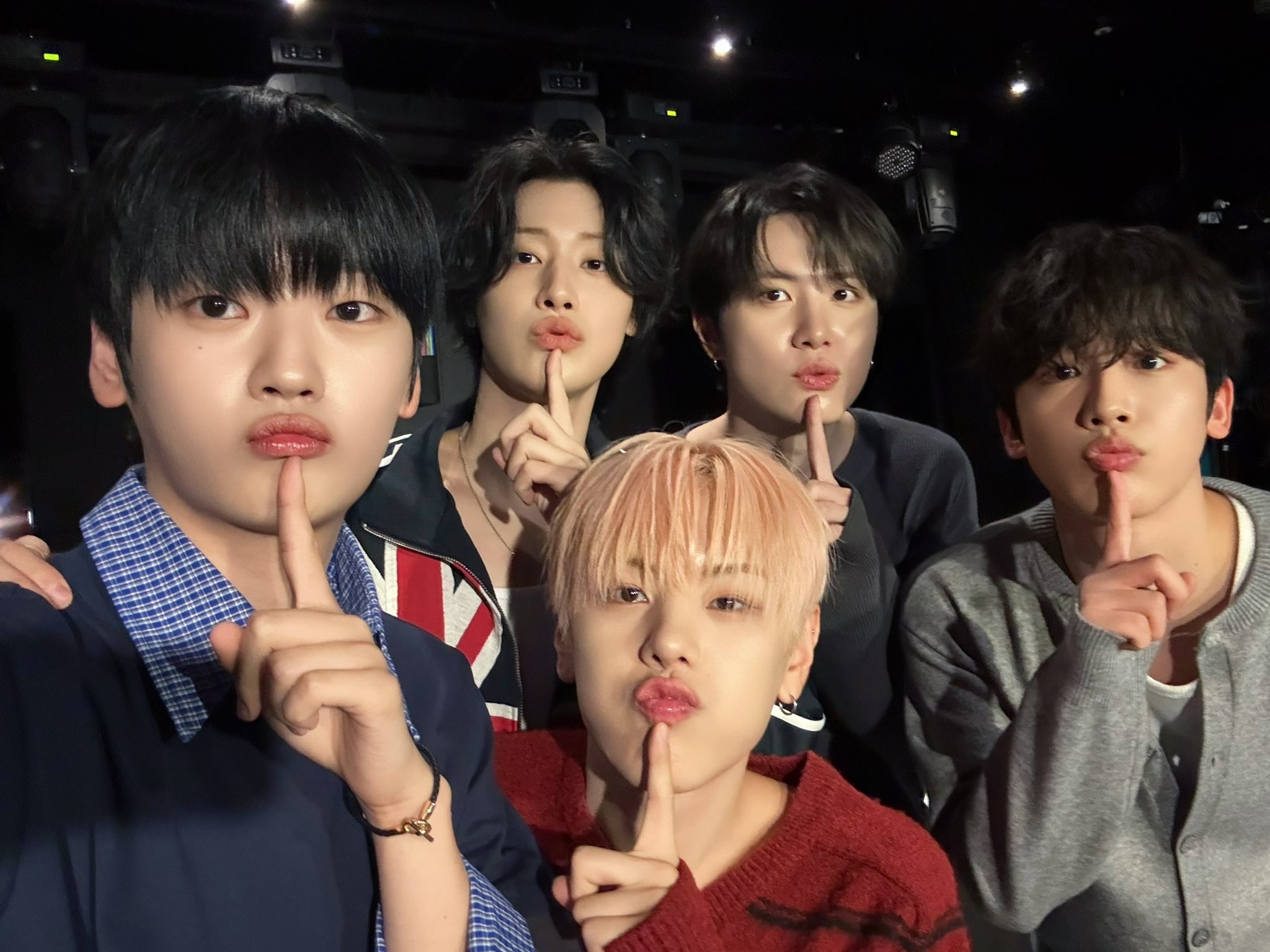 위아이 최근 활동샷