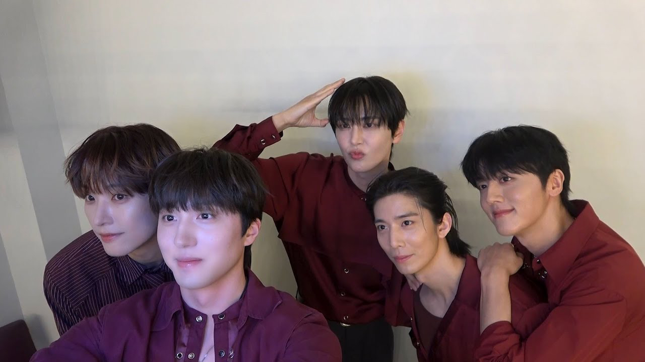 Behind-the-scenes cut of Hwiyoung (SF9)