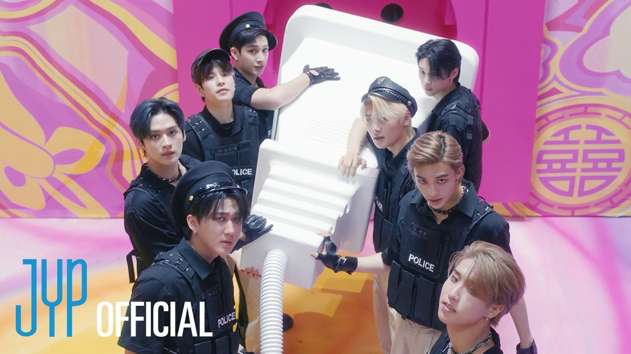 Latest photo of Stray Kids